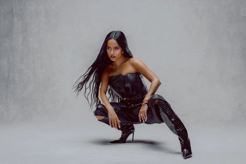 Becky G “Baraja Bendita Opaque Black” 2LP