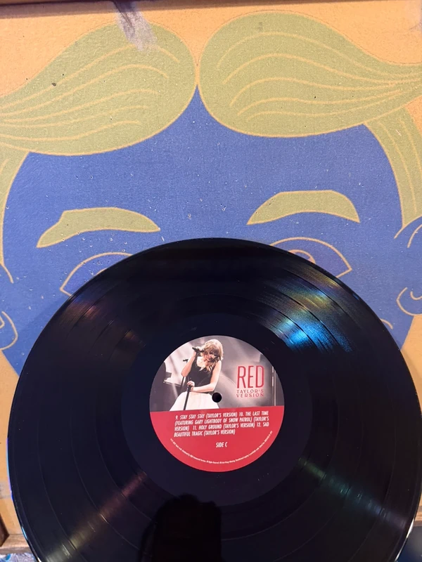 Taylor swift “Red” 4LP Taylor’s version
